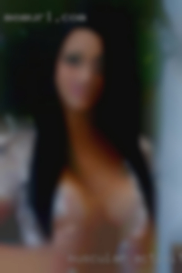 Muscular activities women are hot too near Dothan Alabama.